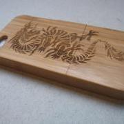 Iphone 5 case - wooden cases bamboo, cherry and walnut wood - Dragon - laser- engraved