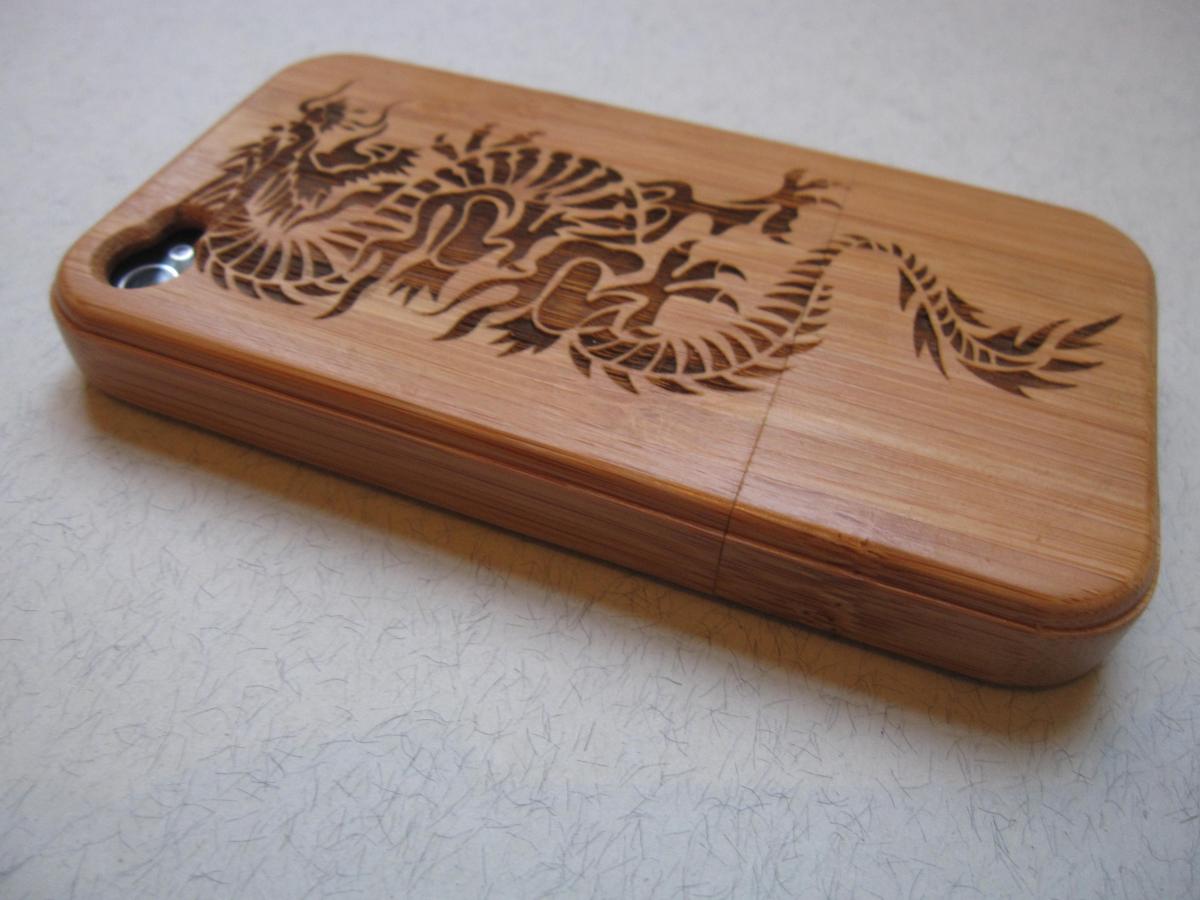 Iphone 4 Case - Wooden Cases Bamboo, Cherry And Walnut Wood - Dragon - Laser- Engraved
