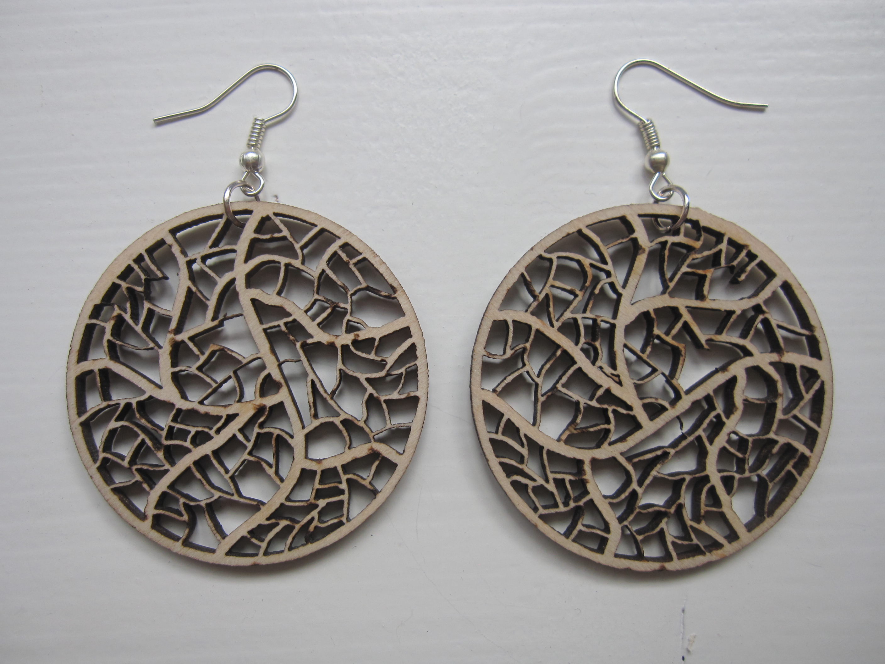 Wooden Laser Cut Earrings Leave Nerves on Luulla